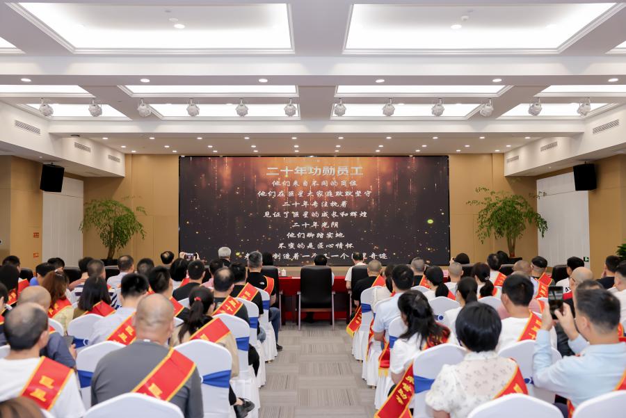 1716432265732133p7E6.jpg 05233.jpg